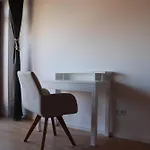Cozy 1 Room Apartment Close To University
